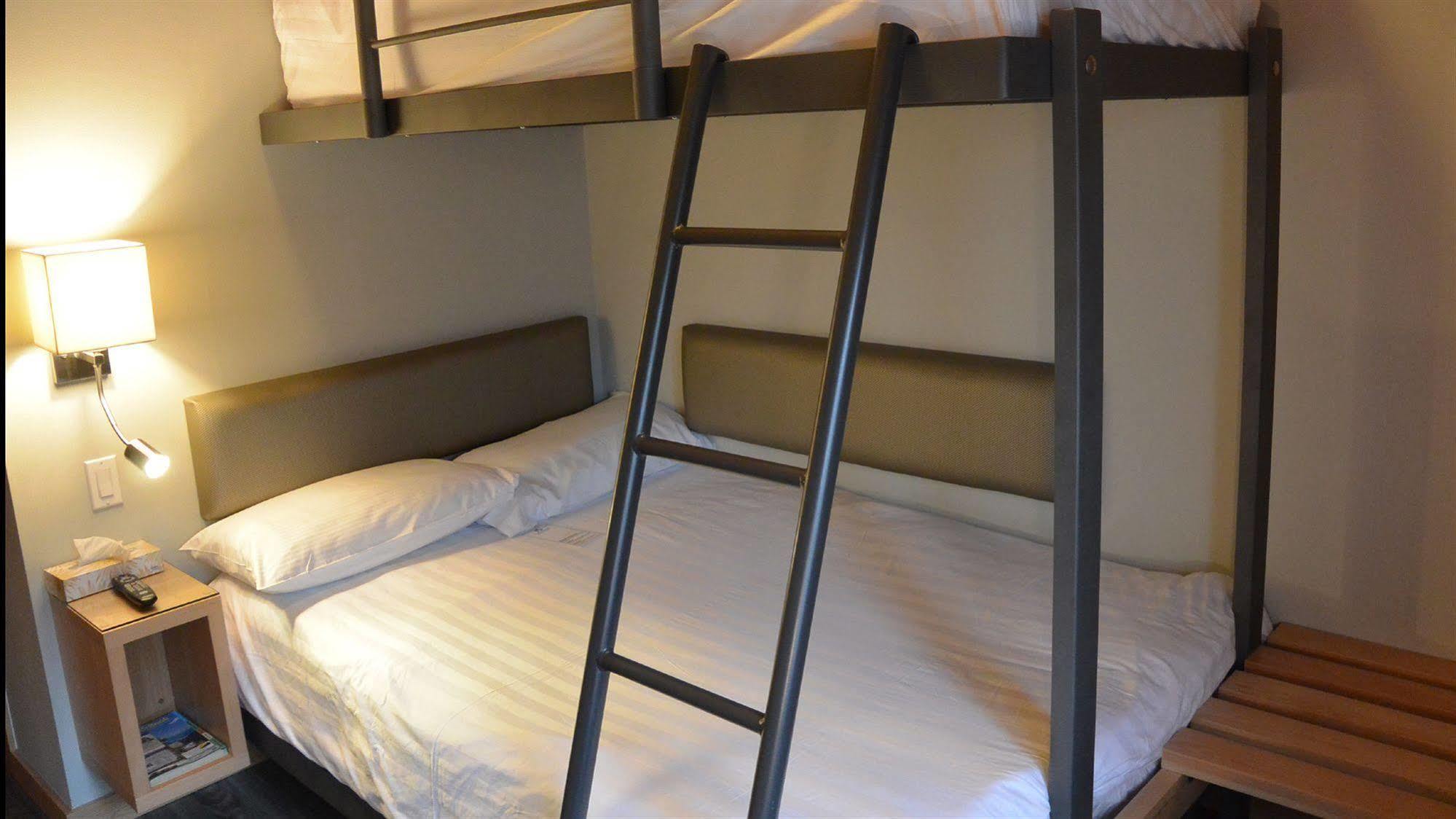 Adventure Hotel Нельсон Экстерьер фото